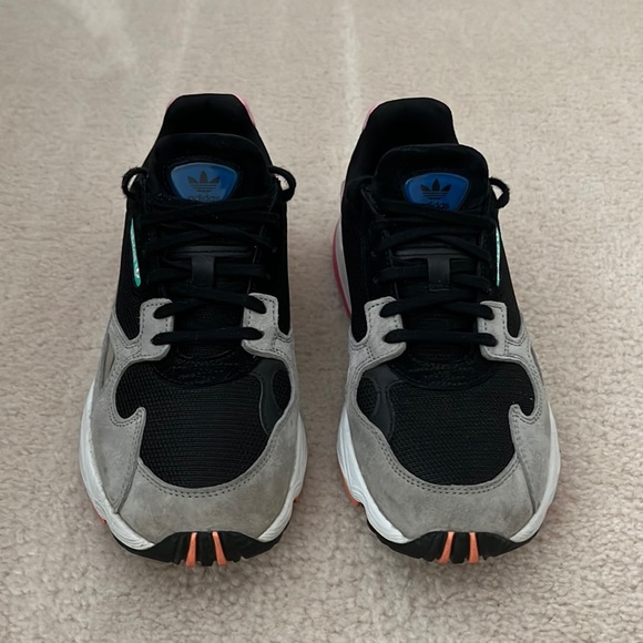 Adidas Falcon - Picture 5 of 10